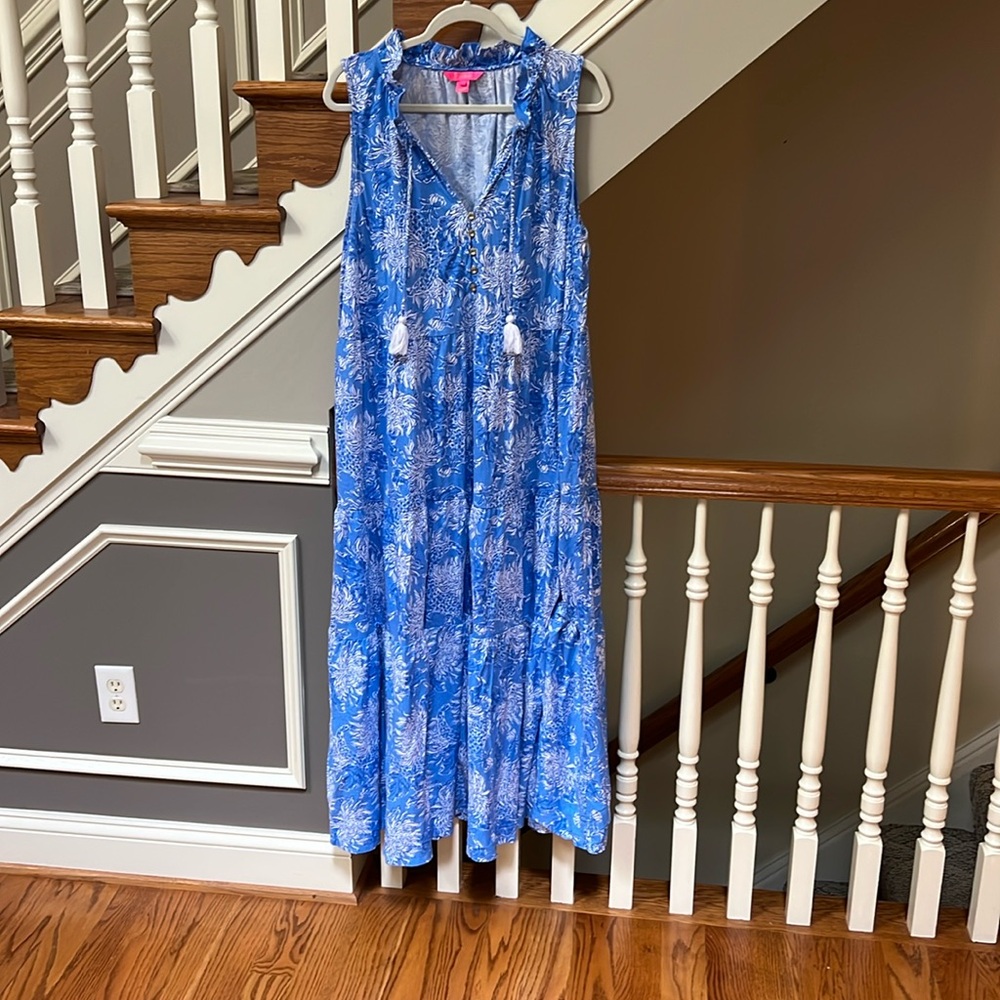 Lilly Pulitzer Blue and White Floral Dress